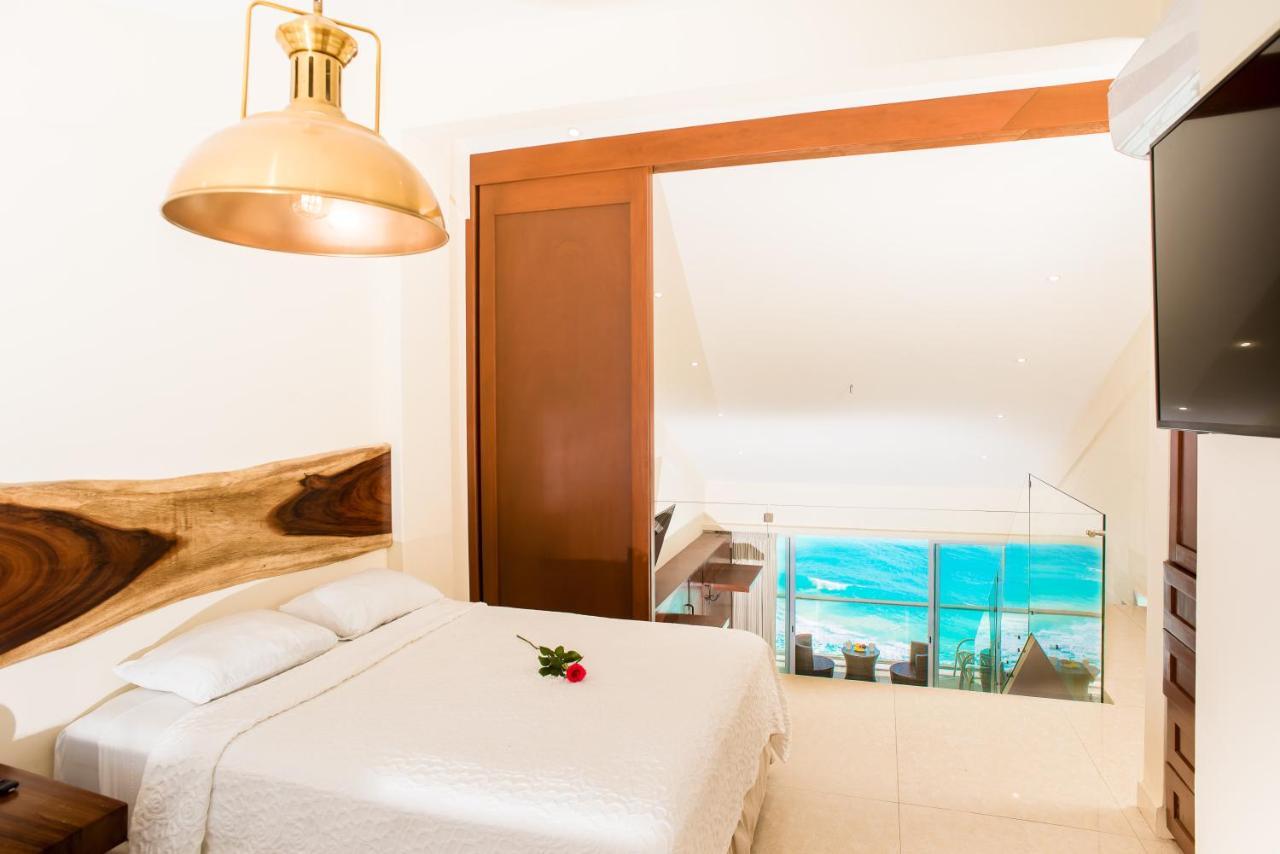 2 Story Oceanfront Penthouses On Cancun Beach! エクステリア 写真