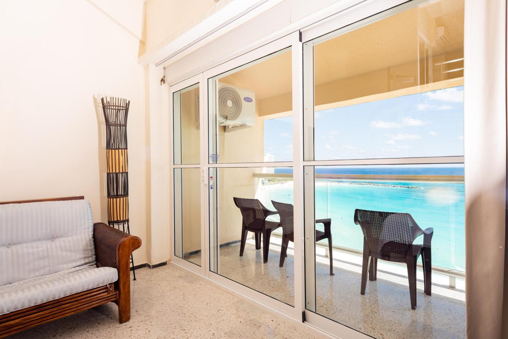 2 Story Oceanfront Penthouses On Cancun Beach! エクステリア 写真