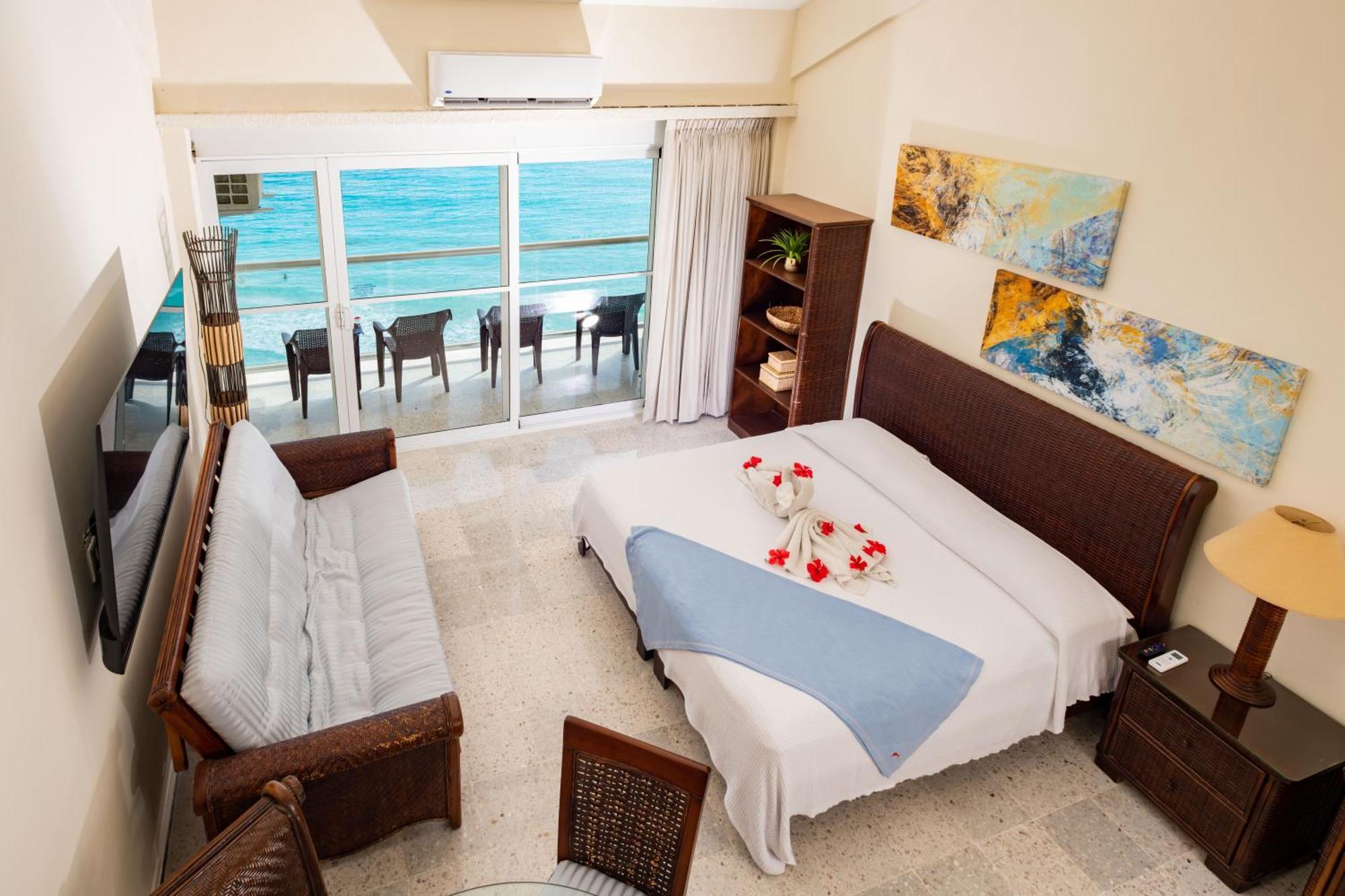 2 Story Oceanfront Penthouses On Cancun Beach! エクステリア 写真