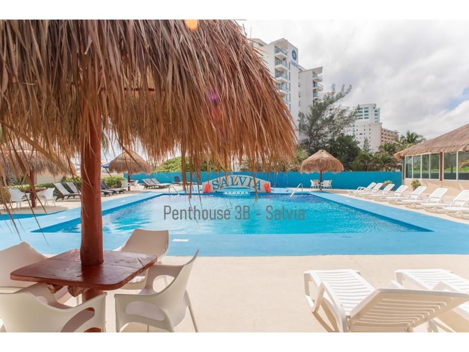 2 Story Oceanfront Penthouses On Cancun Beach! エクステリア 写真